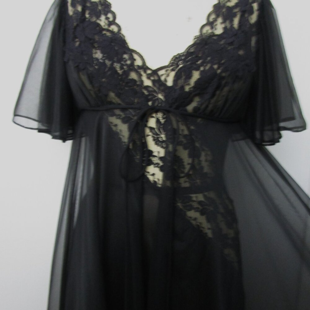 Black Peignoir Set Night Gown Robe Vintage Huge Sweep - Picture 3 of 16